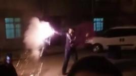 Asker eğlencesinde havai fişek patladı, ortalık savaş alanına döndü