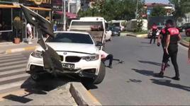 Polisten kaçmak isterken kaza yaptılar