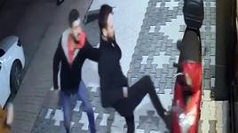 Şimdi de kardeşi! Yine çiğ köfteciye saldırı