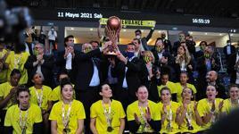Fenerbahçe Başkanı Ali Koç: İnşallah gelecek sezon tüm kupaları alacağız