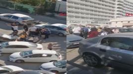 Park yeri tartışmasından sonra sürücü, 1'i çocuk 2 kişiye çarptı