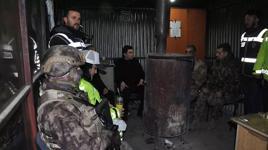 Kars’ta eksi 10 derecede yılbaşı uygulaması!