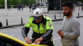 Taksi şoförü taksimetreyi açmadı turistten 2 bin 750 lira para istedi