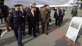 Kuzey Kore lideri Kim'den Rus bombardıman uçaklarına yoğun ilgi