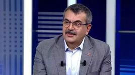 'Okullar 4 güne düşecek' iddiasına Bakan Tekin'den yanıt