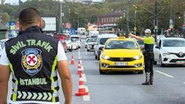 Eminönü’nde taksilere denetim! 'Müşteri how much dedi, bizde tahmini tutar söyledik'