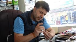 33 yıllık Mardinli saat ustası zamana ayar veriyor