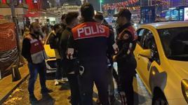 Emniyet'ten Taksim'de denetim