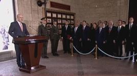 TBMM Başkanı Kurtulmuş, Anıtkabir'e çelenk bıraktı