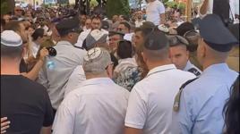 İsrail karıştı! Bakanlar mezarlıkta yuhalandı