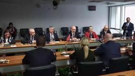 Meclis Başkanı Kurtulmuş İtalya Temsilciler Meclisi Başkanı ile görüştü