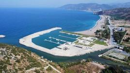 Bakan Uraloğlu açıkladı: Türkiye bir yat limanı daha kazanıyor!