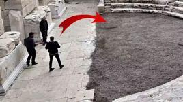 Kış geldi, Medusa mozaiğinin üzeri kapatıldı