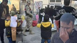 Suriyeli küçük Ömer, yeni hayatına 'ağır yükü' ile döndü!