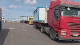 Gazze'ye gidecek yardım TIR'ları Refah Sınır Kapısının olduğu bölgeye geçti