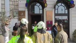 Beyoğlu'nda otel yangını! Çok sayıda ekip sevk edildi
