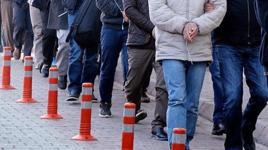 Bakan Yerlikaya duyurdu: Göçmen kaçakçılarına operasyon