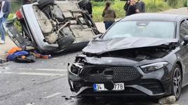 Beylikdüzü'nde feci kaza! Önce ters şeride daldı, ardından 2 araca çarptı