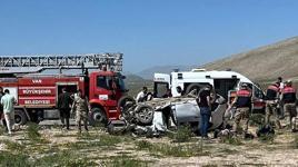 Van’da feci kaza: 4 kişi hayatını kaybetti, 2 yaralı