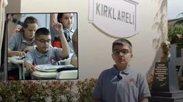 Sosyal medyanın konuştuğu yetenek! Akıcı İngilizcesiyle Kırklareli'ni tanıttı, birinci oldu