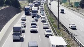 Kurban Bayramı trafiği başladı! Her 10 kilometrede bir trafik ekibi var