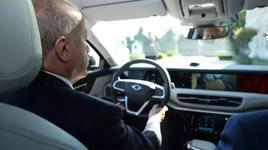 Cumhurbaşkanı Erdoğan Togg'un yeni modeli ile deneme sürüşü yaptı