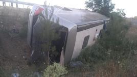Balıkesir'de yolcu otobüsü şarampole yuvarlandı: 27 yaralı