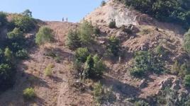 Sivas'ta işçileri taşıyan minibüs uçuruma yuvarlandı: 3 ölü, 18 yaralı