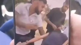 Boş araziye götürdükleri kişiyi darbedip görüntüsünü paylaştılar