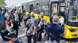 Diyarbakır’da freni patlayan halk otobüsü durakta bekleyen başka otobüse çarptı: 20 yaralı