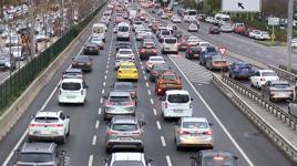 İstanbul'da trafik kilit! Yoğunluk haritası kırmızıya boyandı