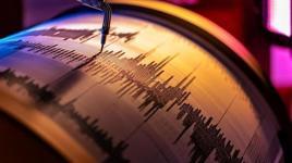 İstanbul Valiliği'nden deprem açıklaması: Ekiplerimiz incelemelere başlamıştır