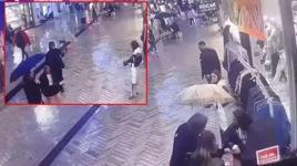 Sokakta etek tartışması! Üniversiteli kıza fiziksel müdahale