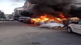 Sultangazi'de çöp konteynerindeki yangın park halindeki otomobile sıçradı