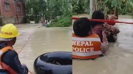 Nepal'de şiddetli yağışlar afetlere yol açtı