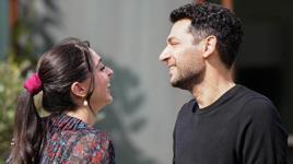 Güller ve Günahlar setinde neşe var