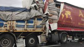 Konya'da zincirleme kaza! Ölü ve yaralılar var