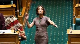 Yeni Zelanda Meclisi'nde kaos çıktı! Yeni vekil 'haka' dansı yaptı, ortalık karıştı