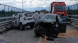 Sakarya'da jandarma aracı ile otomobil çarpıştı'! 2 şehit