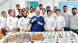 Cumhurbaşkanı Erdoğan'ın eşi Emine Erdoğan, 5. Rize Gastronomi Günleri'ne katıldı