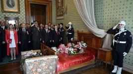 Türkiye'de hayat 1 dakikalığına durdu