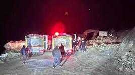 Sivas'ta demir madeni ocağında göçük! Şantiye müdürü toprak altında kaldı