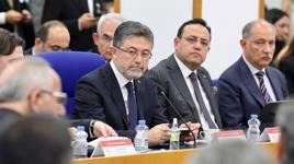 Bakan Yumaklı'dan Et ve Süt Kurumu iddialarına yalanlama: Tek kuruşluk ticari faaliyet olmamıştır