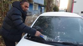 Kars buz kesti: Dondurucu soğuklar hayatı olumsuz etkiliyor