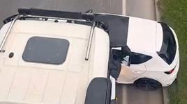 Önüne aldığı otomobili metrelerce sürükledi! Hafriyat kamyonu...