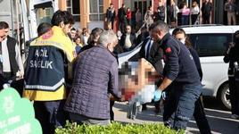 Boşanma duruşmasından çıktı, eşini bıçakladı