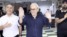 35 yıllık öğretmene duygusal veda! Emekliliğe 'Hatıran Yeter' ile uğurlandı