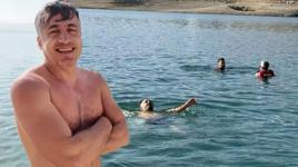 Siirt'te aralık ortasında Botan Vadisinde suya girdiler