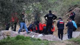 Kaçak kazı yaparken girdiği tünelden çıkamadı