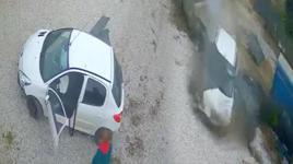 Sürücü ölümden döndü! Direksiyon hakimiyetini kaybedince...